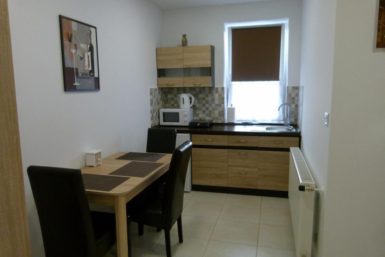 Wolf House Apartman Zalaegerszeg Dış mekan fotoğraf